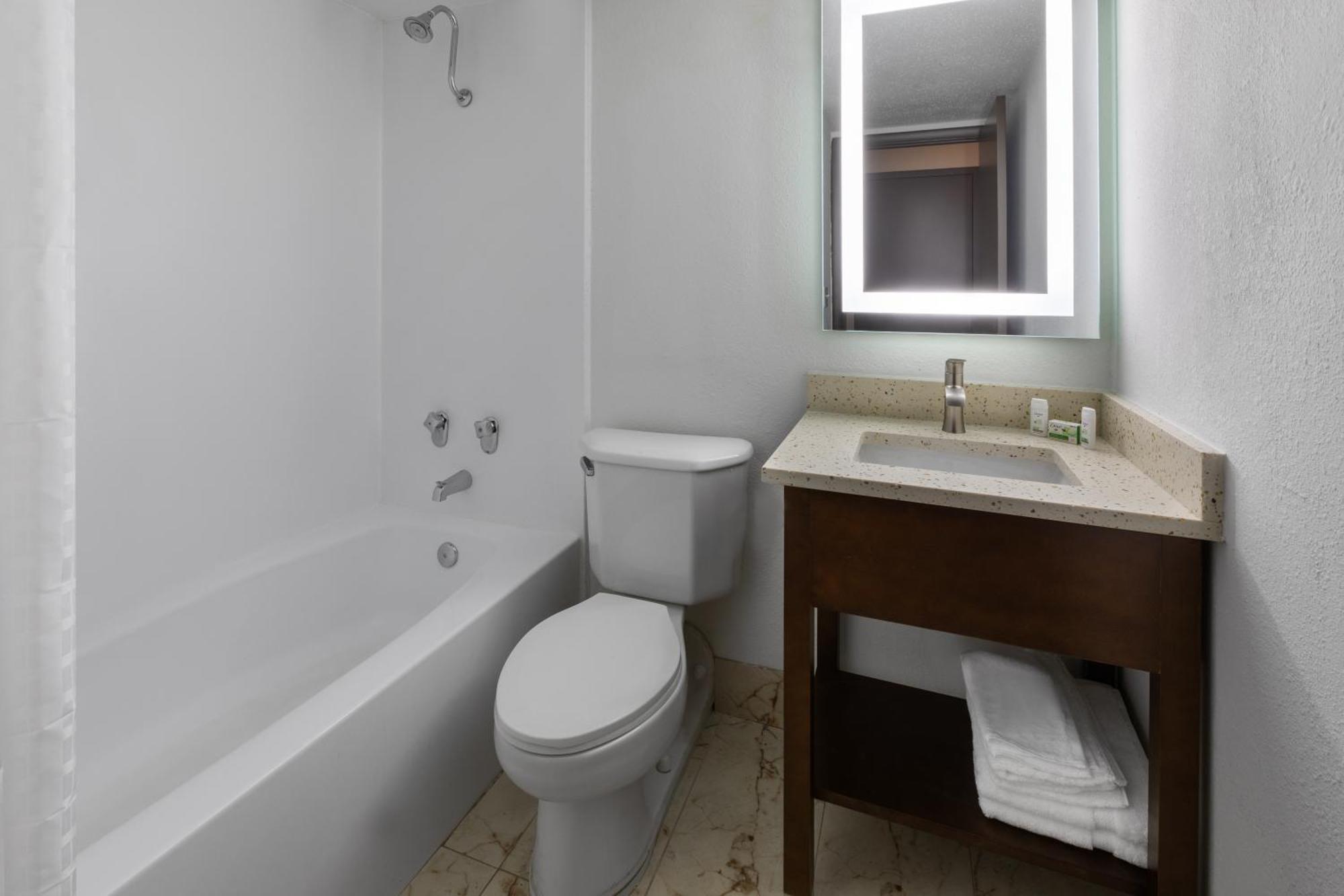 Wingate By Wyndham Troy Hotel Luaran gambar